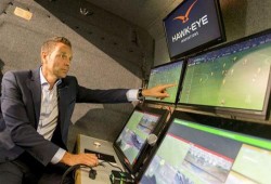 انجلترا تدرس اعتماد التبديل الرابع والتحكيم بالفيديو