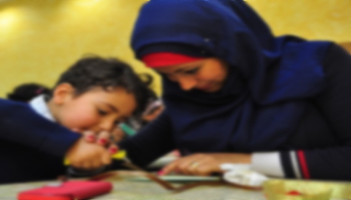 ابني يناديني باسمي.. هل هذا عدم احترام؟