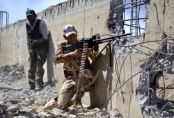 اشتباكات عنيفة بين النظام والمعارضة على أطراف دمشق