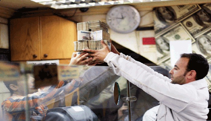 عاجل : ارتفاع كبير للدولار بشكل مفاجئ في البنوك المصرية