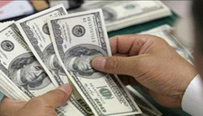 سعر الدولار في 6 بنوك ختام التعاملات