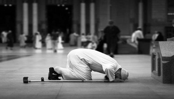 دراسة في مجلة علمية شهيرة : شعائر الصلاة عند المسلمين تساعد في تخفيف الآلام والمرونة