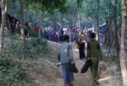 فرار 20 ألف لاجئ من ميانمار إلى الصين