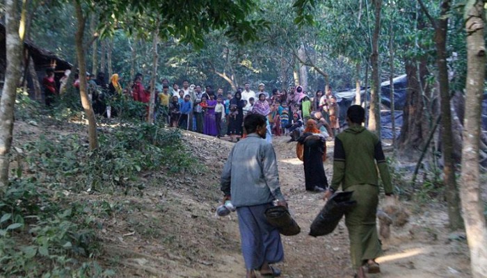 فرار 20 ألف لاجئ من ميانمار إلى الصين