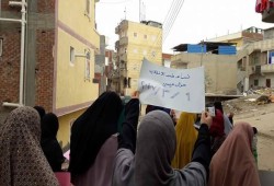 مسيرة لحرائر حوش عيسى لفضح جرائم العسكر ومطالبة برحيله