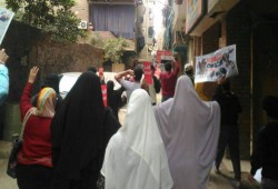 ثوار إمبابة بالجيزة يواصلون تظاهرات "خبز وحرية "