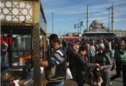 تركيا تخطط لإنعاش السياحة بعرض خصومات ودعم للوقود