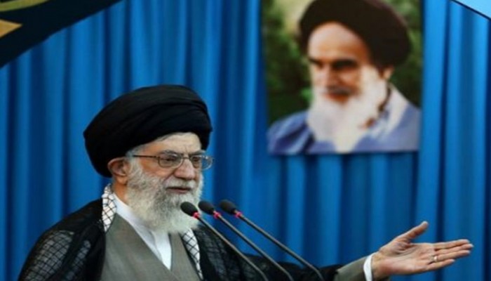 خامنئي يقدم مكافأة للمقاتلين الأفغان الذين يدعمون الأسد في سوريا.. ما هي؟