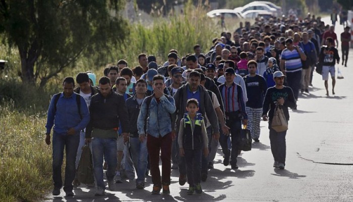 استطلاع: ربع مواطني الدول العربية يرغبون في الهجرة