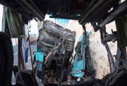 مصرع اثنين وإصابة 13 فى انقلاب سيارة بالأقصر