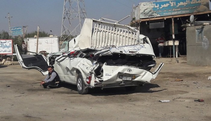 مصرع 2 وإصابة 5 فى سقوط حاوية على سيارتين بنفق أحمد حمدى