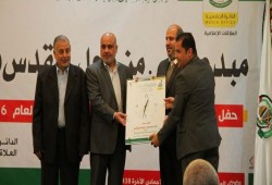 "حماس" بغزة تكرم الصحفيين الحائزين على جوائز دولية
