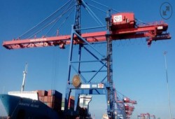 مالية الانقلاب ترفع سعر الدولار الجمركي إلى 17 جنيها اعتبارا من الغد