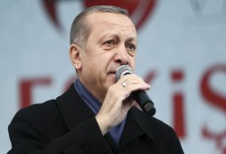 أردوغان: سنفرض على هولند حظراً بالمثل اعتباراً من اليوم