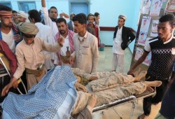 اليمن : مقتل وإصابة أكثر من 50 فى  هجوم حوثى على مسجد بمأرب