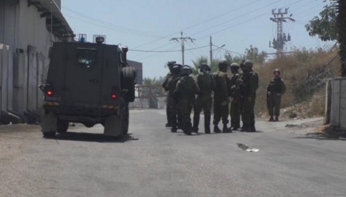 استشهاد طفل وإصابة آخر برصاص الاحتلال بالخليل