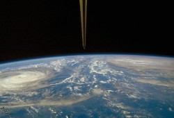 سبيس إكس تخطط لنقل الإنترنت إلى الفضاء