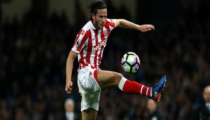 رمضان يشارك.. وستوك يسقط أمام تشيلسي بخطأ قاتل