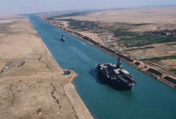 رويترز: هبوط إيرادات قناة السويس 19.4 مليون دولار خلال فبراير
