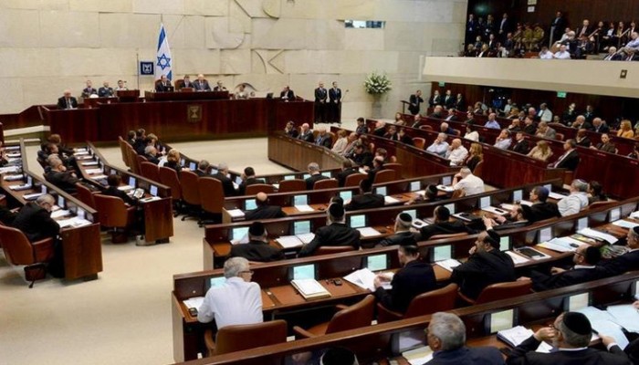 "مشروع قانون" إسرائيلي لضم منطقة بحرية متنازع حولها مع لبنان