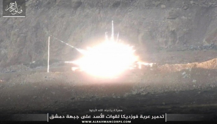 ثوار الغوطة الشرقية يدمرون و يعطبون ٧ آلايات للأسد