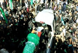 تشييع جثمان "مازن فقها" شهيد القسام .. والكتائب تتعهد بالرد