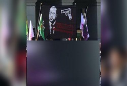 في سويسرا .. لافتة تدعو لقتل أردوغان