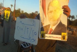 أحرار الحسينية بالشرقية يواصلون تظاهرات " ارحل يا سفيه "