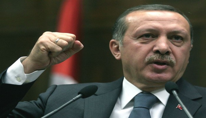أردوغان للأتراك: الموافقة على التعديلات الدستورية تعني القطيعة مع أوروبا
