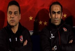 مصدر بالنادي الأهلي: متعب وفتحي ينتظرهما حساب عسير