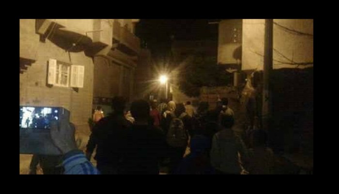 مسيرة لثوار حوش عيسى تطالب برحيل العسكر ومحاكمة السيسي على جرائمه