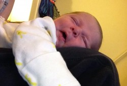 زوجان أمريكيان يعرضان رضيعهما للبيع.. بكم ولماذا؟