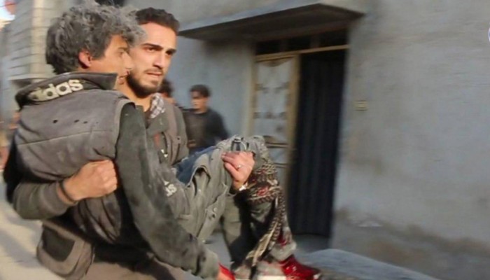 الأسد يقصف أحياء دمشق الشرقية بالكلور المركز