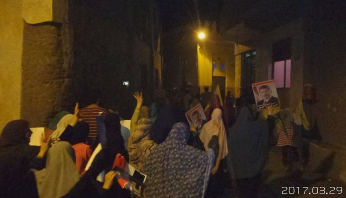 ثوار السكاكرة بالشرقية يواصلون تظاهرات "ارحل يا سفيه"