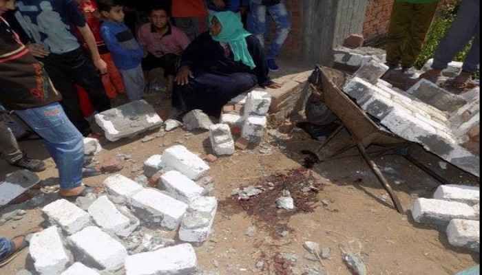 شرطة السيسي تقتل مواطن فى البحيرة بهدم منزله فوق رأسه
