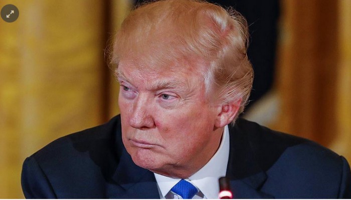 ترامب يعطي الضوء الأخضر لقصف مواقع في الصومال