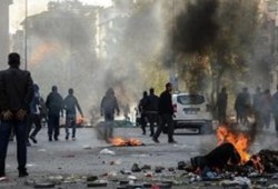 مقتل وإصابة 45 شخصا في انفجار بسوق في باكستان