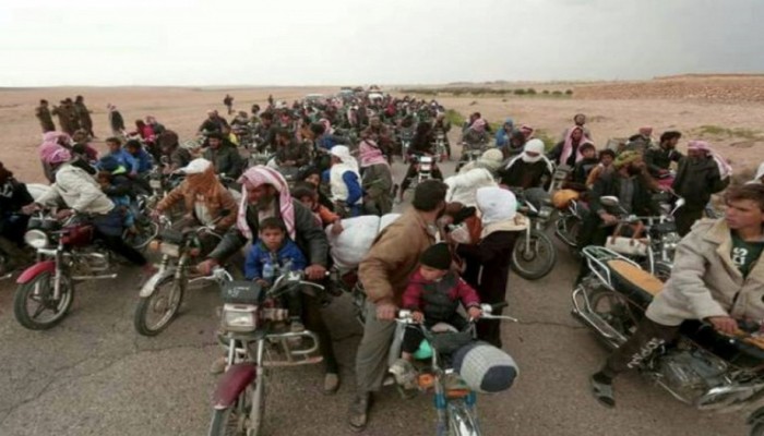 نزوح ألاف المدنيين جراء المعارك والقصف في ريف الرقة