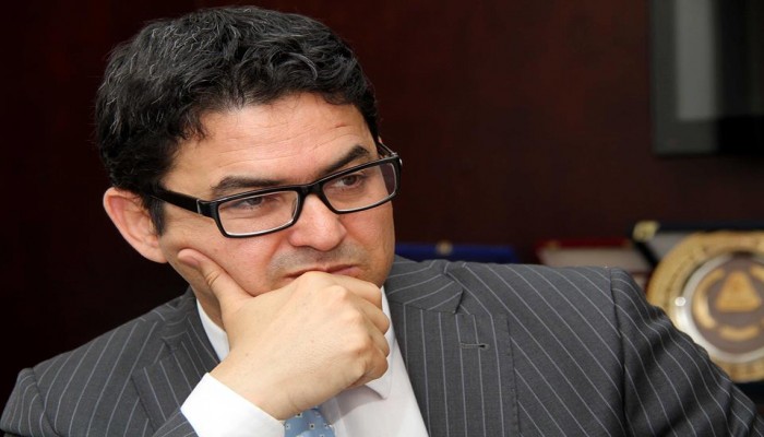 محسوب تعليق على زيارة الخائن للولايات المتحدة لديهم ترامب منتخب ولدينا ترامب منقلب