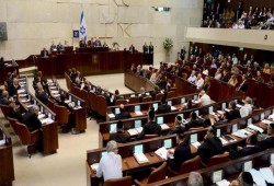 مشروع قانون صهيوني يستهدف مخصصات أسر الشهداء والأسرى