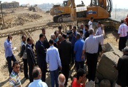 سقوط صخرة من المقطم يوقف حركة المرور في القاهرة