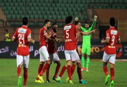 الليلة .. الأهلي يسعى للابتعاد عن المقاصة بصدام مع بتروجيت