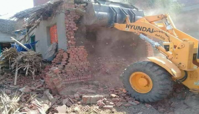 سلطات الانقلاب تهدم 25 منزلا بدون إنذار في الدقهلية