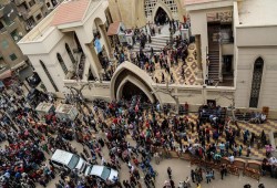 "داعش": يعلن أسماء منفذي تفجيري كنيستي طنطا والإسكندرية