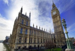 لأول مرة منذ 158 عاماً.. "بيغ بن" تتوقف عن العمل