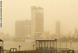 موجة من الطقس السيئ تضرب محافظات مصر
