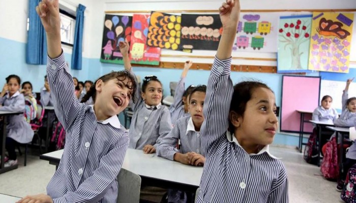 التعليم بغزة تُبلغ "أونروا" رفضها إجراء أي تعديل على المنهاج