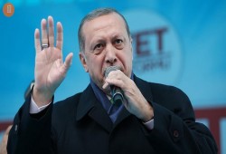 أردوغان: أوروبا بدأت تكشف عن وجهها العنصري