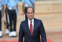 كاتب سعودي مهاجما "السيسي": "فخامة الانقلابي شخصية مريضة لا أمل في علاجها"