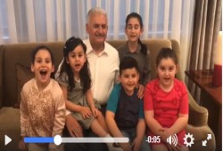 يلدريم يدعو أنصار حزبه للاحتفال بفيديو وسط أحفاده